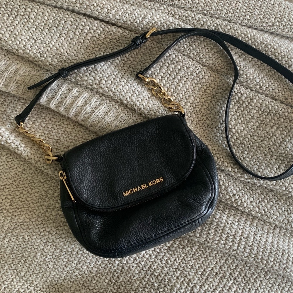 Michael Kors crossbody purse